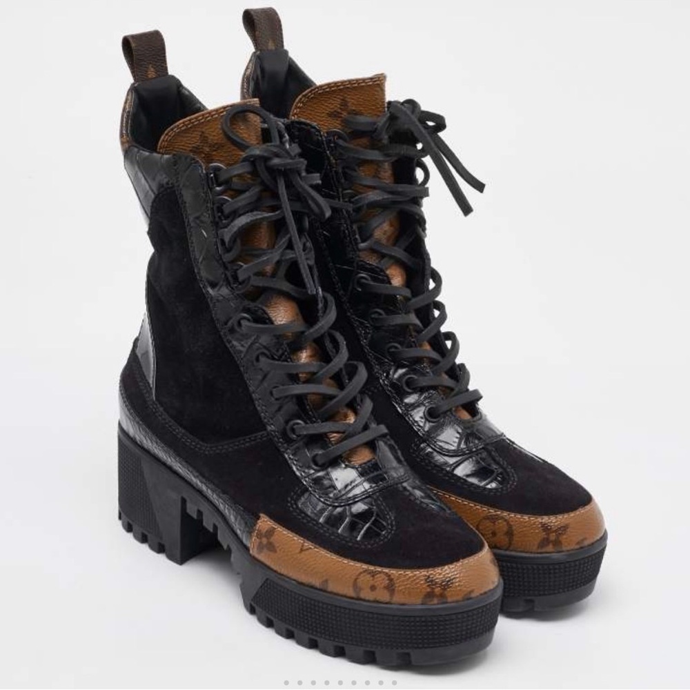 Authentic Louis Vuitton Monogram Combat Boots – Size 36 / US 6 - Picture 4 of 11